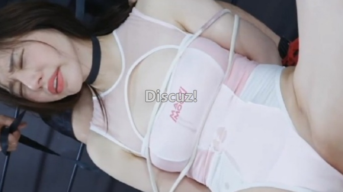 222843icx4kkx0pi3vpj74.jpg