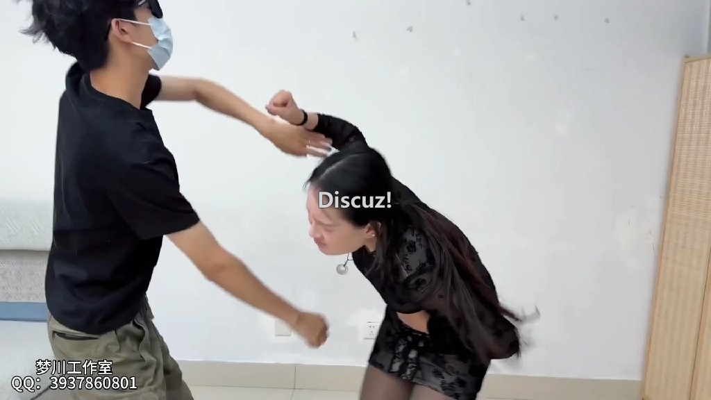 052505yyyjuzuhwjpaw77l.jpg